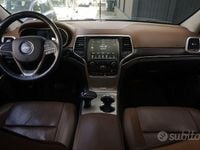 Usata Jeep Grand Cherokee Laredo 190 CV (139 kW) 2016 Antracite SUV