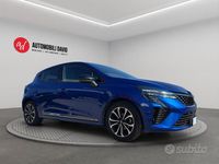 Usata Renault Clio V Techno 90 CV (66 kW) 2025 Blu Berlina