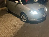 Usata Lancia Ypsilon 75 CV (55 kW) 2011 Grigio Utilitaria