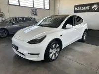 Usata Tesla Model Y 152 kW (208 CV) 2022 Bianco SUV