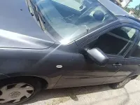 Usata Mazda 2 68 CV (50 kW) 2004 Grigio Utilitaria