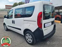 Usata Fiat Doblò 95 CV (69 kW) 2021 Bianco Monovolume