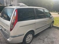 Usata Fiat Ulysse 128 CV (94 kW) 2004 Monovolume