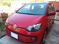 Usata VW up! Move 68 CV (50 kW) 2016 Rosso Utilitaria