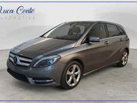 Usata Mercedes B180 Premium 122 CV (89 kW) 2013 Grigio Utilitaria