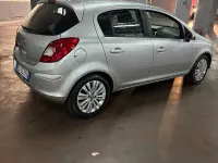 Usata Opel Corsa Enjoy 75 CV (55 kW) 2011 Grigio Utilitaria