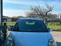Usata Ford Fiesta 73 CV (53 kW) 2008 Grigio Utilitaria
