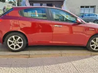 Usata Alfa Romeo Giulietta Progression 105 CV (77 kW) 2012 Rosso Utilitaria