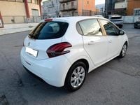 Usata Peugeot 208 Active 75 CV (55 kW) 2018 Bianco Utilitaria