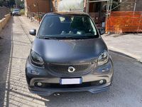 Usata Smart ForFour Superpassion 71 CV (52 kW) 2019 Grigio canna di fucile Utilitaria