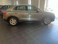 Usata Audi Q3 Business 190 CV (139 kW) 2023 Verde SUV