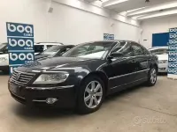 Usata VW Phaeton 239 CV (175 kW) 2009 Blu Berlina