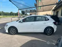 Usata VW Polo Life 95 CV (69 kW) 2022 Bianco Utilitaria