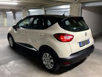 Usata Renault Captur 90 CV (66 kW) 2015 Bianco SUV