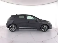 Usata Renault Clio V Techno 91 CV (66 kW) 2025 Nero etoilé Berlina