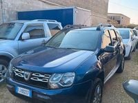 Usata Dacia Duster Lauréate 110 CV (80 kW) 2017 Blu SUV