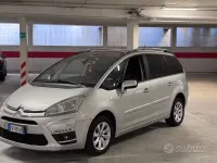 Begagnad Citroën C4 Picasso Exclusive 116 HK (85 kW) 2013 Grå Minibuss