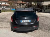 Usata Lancia Delta 120 CV (88 kW) 2011 Nero Utilitaria