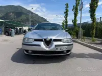 Usata Alfa Romeo 156 155 CV (114 kW) 1998 Grigio Berlina