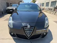 Usata Alfa Romeo Giulietta Exclusive 174 CV (127 kW) 2015 Nero Utilitaria