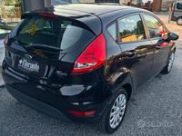 Usata Ford Fiesta 60 CV (44 kW) 2011 Nero Utilitaria