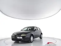 Usata Alfa Romeo 147 Progression 116 CV (85 kW) 2003 Bluazzurro Utilitaria