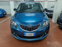 Usata Lancia Ypsilon Gold 69 CV (50 kW) 2023 Blu Utilitaria