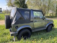 Usata Suzuki Samurai 69 CV (50 kW) 1996 Grigio SUV