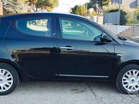 Usata Lancia Ypsilon Gold 69 CV (50 kW) 2012 Nero Utilitaria