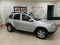 Usata Dacia Duster 110 CV (80 kW) 2012 Grigio SUV