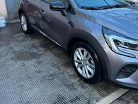 Usata Renault Captur Zen 95 CV (69 kW) 2020 Grigio SUV