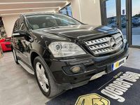 Usata Mercedes ML320 224 CV (164 kW) 2007 Nero SUV