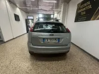 Usata Ford Focus 110 CV (80 kW) 2005 Argento Berlina