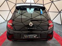 Usata Renault Twingo Intens 69 CV (50 kW) 2017 Nero Utilitaria