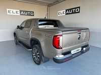 Usata VW Amarok Aventura 241 CV (177 kW) 2023 Grigio Pick-up