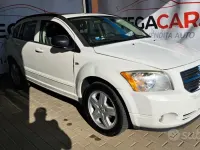 Usata Dodge Caliber SXT 140 CV (102 kW) 2010 Bianco Utilitaria