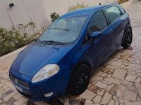 Usata Fiat Grande Punto Emotion 90 CV (66 kW) 2005 Blu Utilitaria