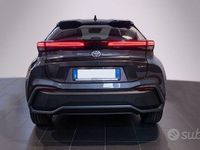 Usata Toyota C-HR Trend 197 CV (144 kW) 2024 Grigio scuro SUV