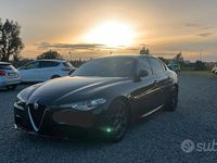 Usata Alfa Romeo Giulia 150 CV (110 kW) 2016 Nero Berlina