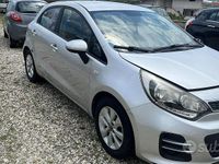 Usata Kia Rio 2016 Grigio Utilitaria