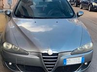 Usata Alfa Romeo 147 2005 Grigio Utilitaria