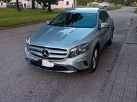 Usata Mercedes GLA200 136 CV (100 kW) 2014 Grigio SUV