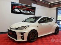 Usata Toyota Yaris 261 CV (191 kW) 2024 Bianco Utilitaria