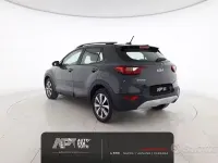 Usata Kia Stonic Style 84 CV (61 kW) 2023 Grigio SUV