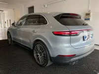 Usata Porsche Cayenne 340 CV (250 kW) 2020 Argento metallizzato SUV