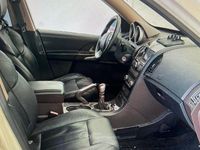 Usata Mahindra XUV500 140 CV (102 kW) 2016 Bianco SUV