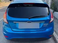 Usata Ford Fiesta Titanium 75 CV (55 kW) 2015 Blu Utilitaria