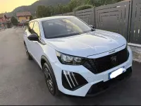Usata Peugeot 2008 Active 102 CV (75 kW) 2025 SUV