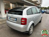 Usata Audi A2 Comfort 90 CV (66 kW) 2004 Grigio Utilitaria