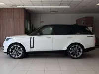 Nuova Land Rover Range Rover HSE 249 CV (183 kW) 2026 Bianco SUV